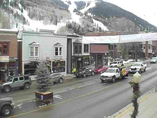 Telluride Mountain Properties Webcam - West Colorado Avenue