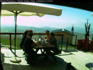 Rifugio Primaneve Monte Tomba