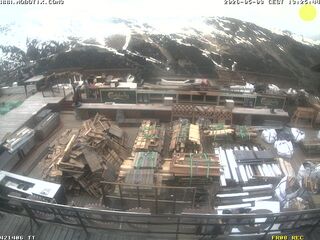 Ski Lodge restaurant
