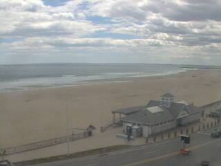 Hampton Beach/ Atlantic Ocean 