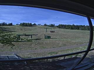 Skiing Lodge