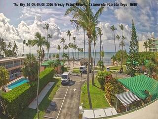 Breezy Palms Resort