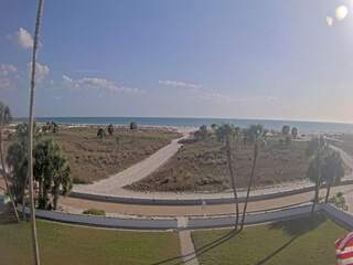 Beach & Atlantic Ocean view