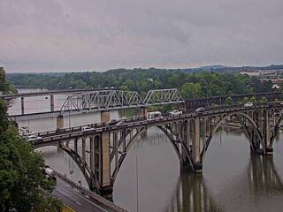 Gadsden Riverwalk bridge