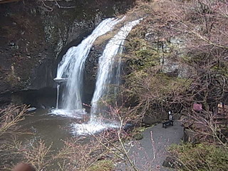 Tsukimachi Waterfall Momijien