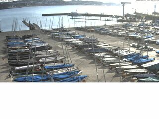 Enoshima Yacht Harbour