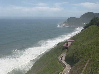 Pacific Ocean & Cliffside view