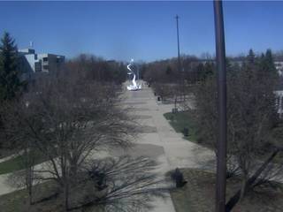 Grand Valley State University - Great Lakes Plaza